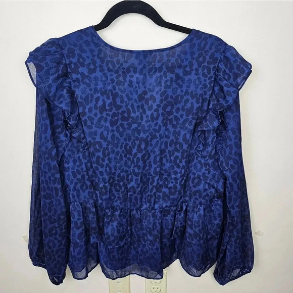 Torrid Chiffon Ruffled Surplice Crop Top Size 2X - Picture 11 of 11